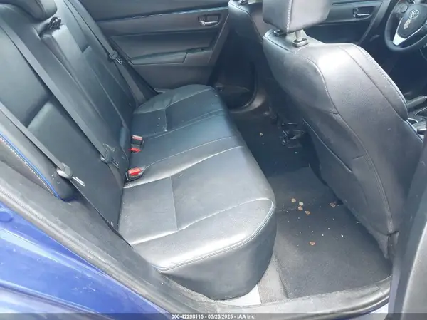 5YFBURHE8HP600543 2017 TOYOTA COROLLA - Image 8