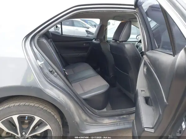 5YFBURHE8HP604835 2017 TOYOTA COROLLA - Image 8