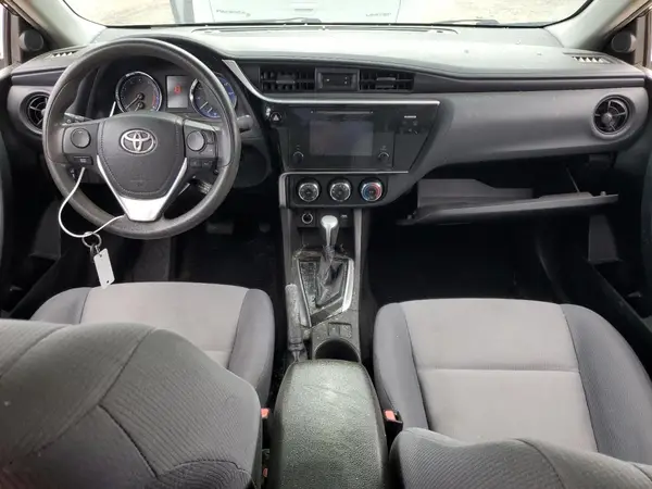 5YFBURHE8HP606701 2017 TOYOTA COROLLA - Image 8