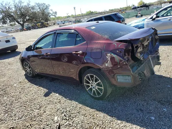 5YFBURHE8HP608707 2017 TOYOTA COROLLA - Image 2
