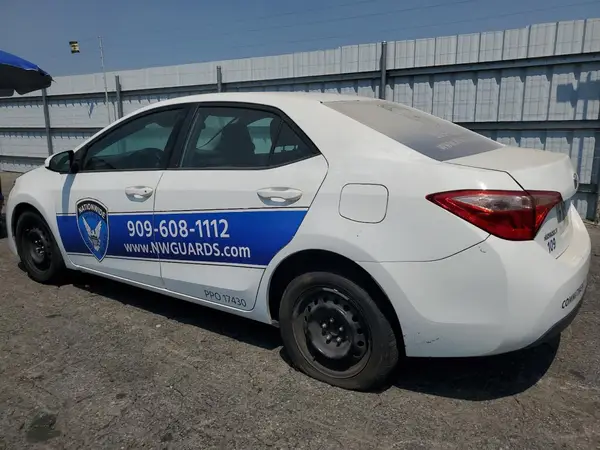 5YFBURHE8HP609291 2017 TOYOTA COROLLA - Image 2