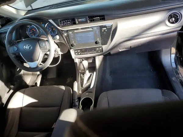 5YFBURHE8HP609680 2017 TOYOTA COROLLA - Image 8