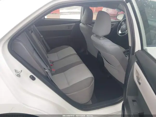 5YFBURHE8HP610358 2017 TOYOTA COROLLA - Image 8