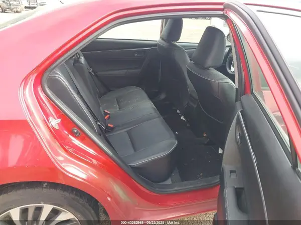 5YFBURHE8HP610568 2017 TOYOTA COROLLA - Image 8