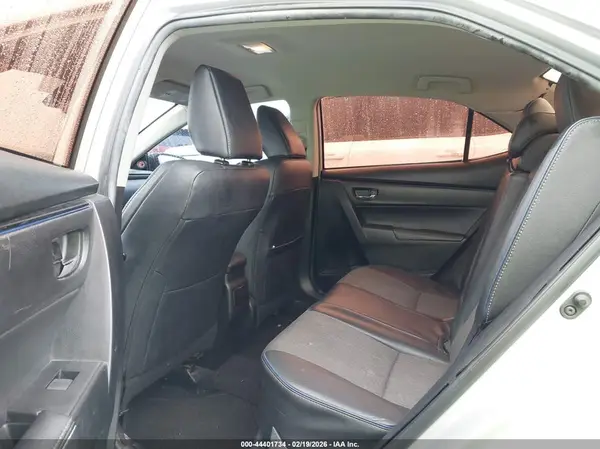 5YFBURHE8HP611428 2017 TOYOTA COROLLA - Image 8
