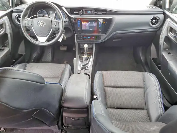 5YFBURHE8HP614846 2017 TOYOTA COROLLA - Image 8