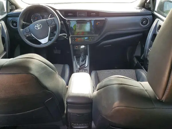 5YFBURHE8HP616757 2017 TOYOTA COROLLA - Image 8