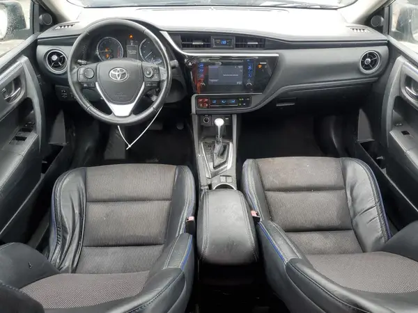 5YFBURHE8HP618492 2017 TOYOTA COROLLA - Image 8