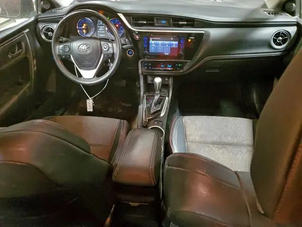 5YFBURHE8HP619433 2017 TOYOTA COROLLA - Image 8