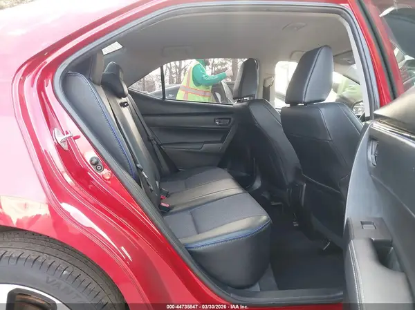 5YFBURHE8HP620176 2017 TOYOTA COROLLA - Image 8