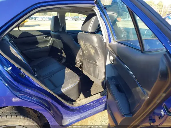 5YFBURHE8HP620985 2017 TOYOTA COROLLA - Image 8