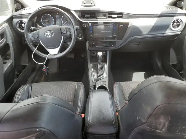 5YFBURHE8HP624034 2017 TOYOTA COROLLA - Image 8