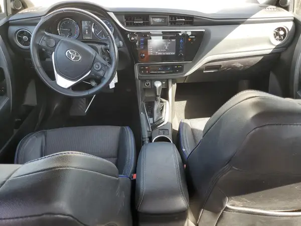 5YFBURHE8HP625099 2017 TOYOTA COROLLA - Image 8