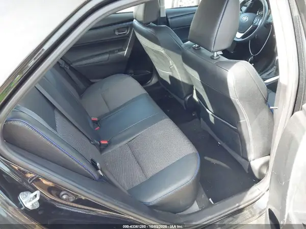 5YFBURHE8HP626897 2017 TOYOTA COROLLA - Image 8