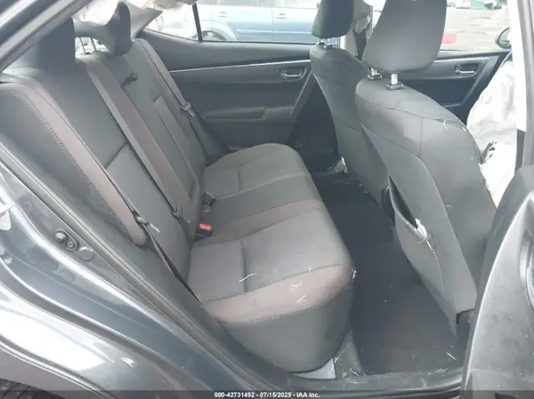 5YFBURHE8HP627998 2017 TOYOTA COROLLA - Image 8