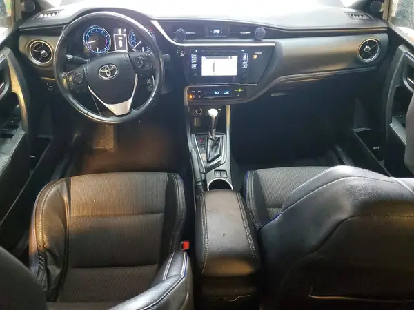 5YFBURHE8HP631341 2017 TOYOTA COROLLA - Image 8