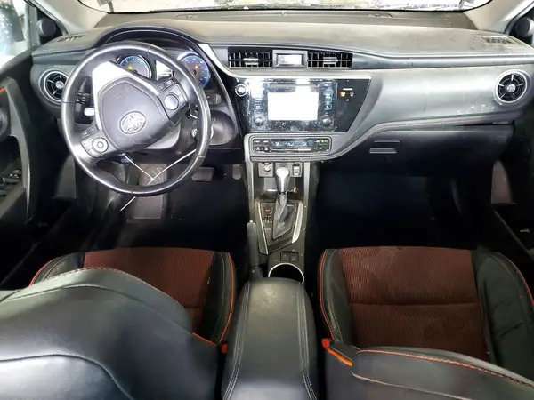5YFBURHE8HP632652 2017 TOYOTA COROLLA - Image 8