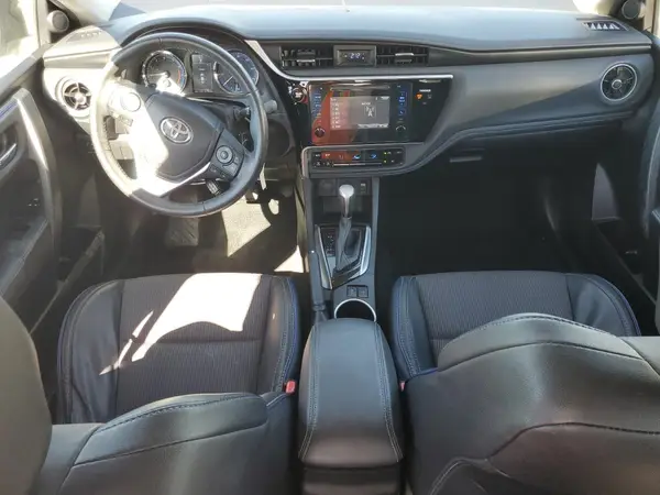 5YFBURHE8HP636023 2017 TOYOTA COROLLA - Image 8