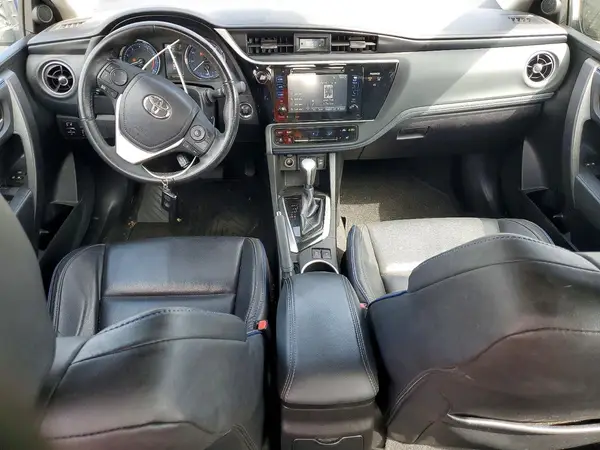 5YFBURHE8HP636149 2017 TOYOTA COROLLA - Image 8