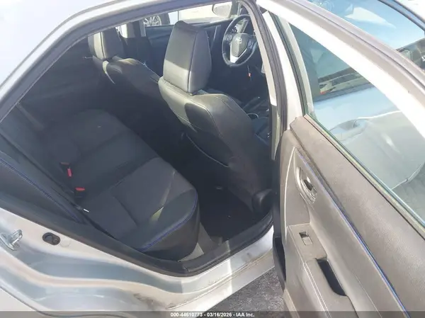 5YFBURHE8HP641285 2017 TOYOTA COROLLA - Image 8