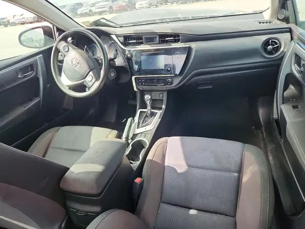 5YFBURHE8HP641870 2017 TOYOTA COROLLA - Image 8