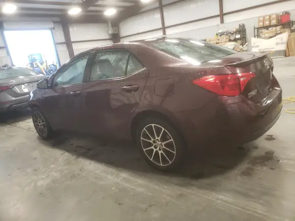 5YFBURHE8HP642968 2017 TOYOTA COROLLA - Image 2