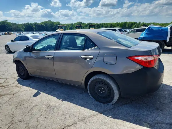 5YFBURHE8HP645448 2017 TOYOTA COROLLA - Image 2