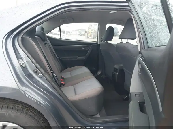 5YFBURHE8HP646230 2017 TOYOTA COROLLA - Image 8
