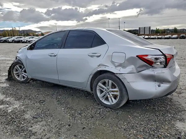 5YFBURHE8HP650665 2017 TOYOTA COROLLA - Image 2
