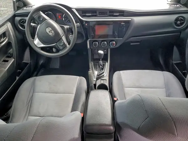 5YFBURHE8HP650665 2017 TOYOTA COROLLA - Image 8