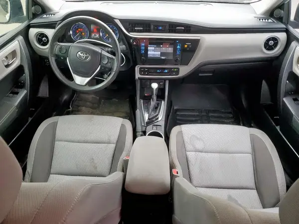 5YFBURHE8HP653551 2017 TOYOTA COROLLA - Image 8
