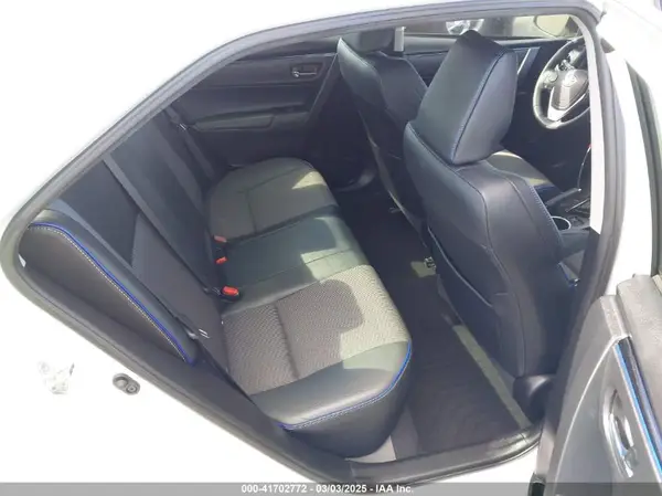 5YFBURHE8HP657227 2017 TOYOTA COROLLA - Image 8