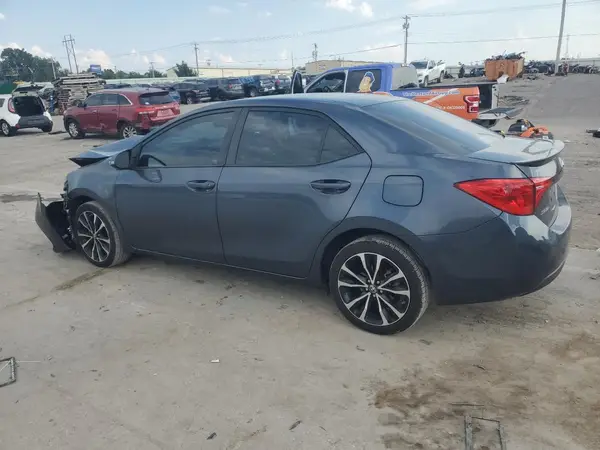 5YFBURHE8HP659639 2017 TOYOTA COROLLA - Image 2