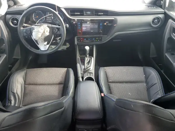 5YFBURHE8HP659768 2017 TOYOTA COROLLA - Image 8