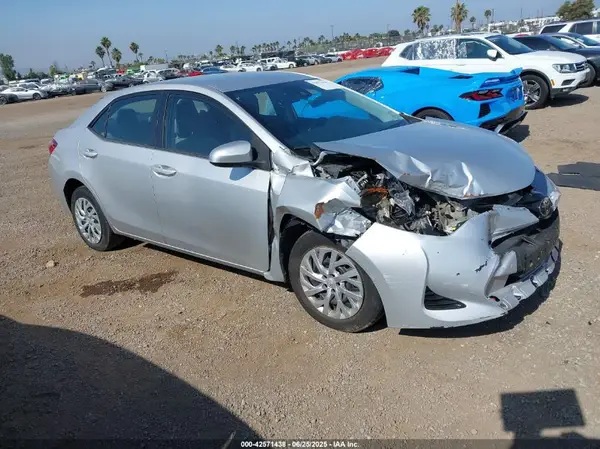 5YFBURHE8HP662024 2017 TOYOTA COROLLA - Image 1