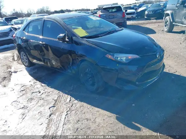 5YFBURHE8HP664954 2017 TOYOTA COROLLA - Image 1