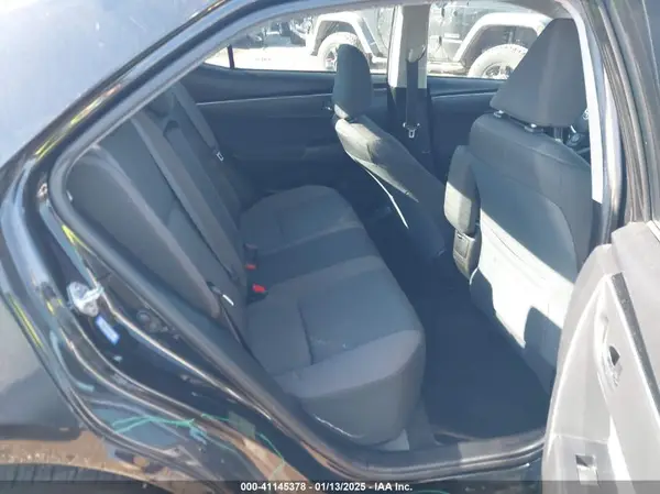 5YFBURHE8HP664954 2017 TOYOTA COROLLA - Image 8