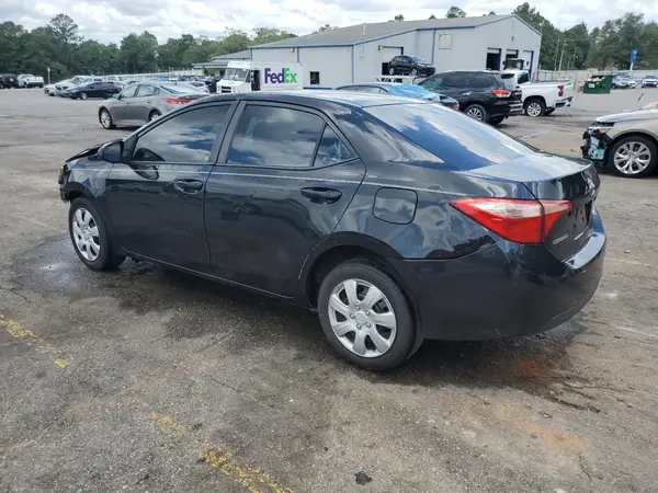 5YFBURHE8HP665179 2017 TOYOTA COROLLA - Image 2