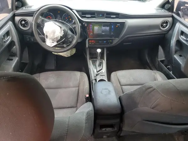 5YFBURHE8HP665179 2017 TOYOTA COROLLA - Image 8