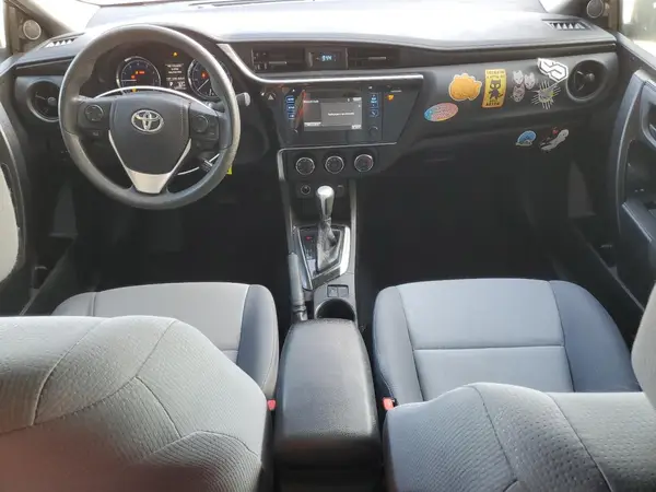 5YFBURHE8HP669295 2017 TOYOTA COROLLA - Image 8