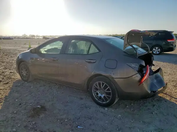 5YFBURHE8HP671998 2017 TOYOTA COROLLA - Image 2