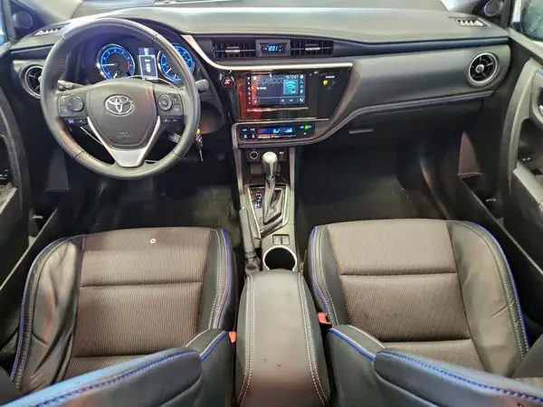 5YFBURHE8HP673265 2017 TOYOTA COROLLA - Image 8