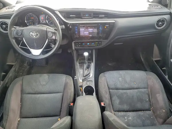 5YFBURHE8HP674366 2017 TOYOTA COROLLA - Image 8