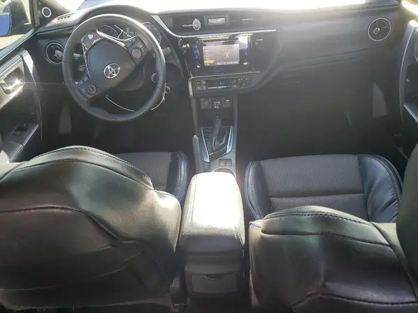 5YFBURHE8HP676053 2017 TOYOTA COROLLA - Image 8
