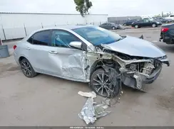 5YFBURHE8HP682581 2017 TOYOTA COROLLA