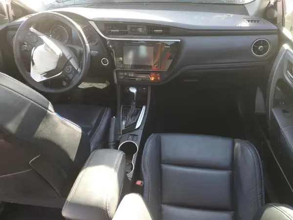 5YFBURHE8HP682936 2017 TOYOTA COROLLA - Image 8