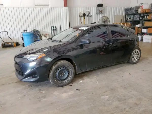 5YFBURHE8HP691975 2017 TOYOTA COROLLA - Image 1