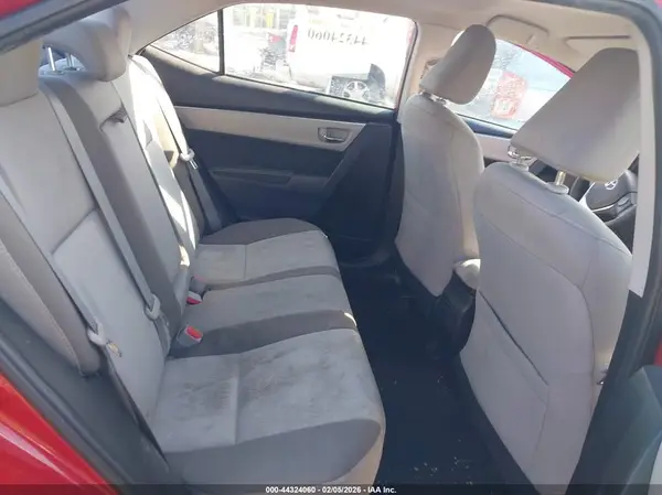 5YFBURHE8HP693550 2017 TOYOTA COROLLA - Image 8