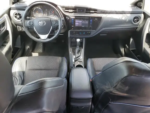 5YFBURHE8HP696822 2017 TOYOTA COROLLA - Image 8