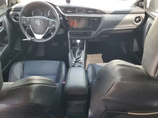 5YFBURHE8HP697193 2017 TOYOTA COROLLA - Image 8